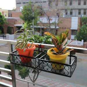 Elegant Iron Metal Balcony Planter Stand – 1 Planter Stand